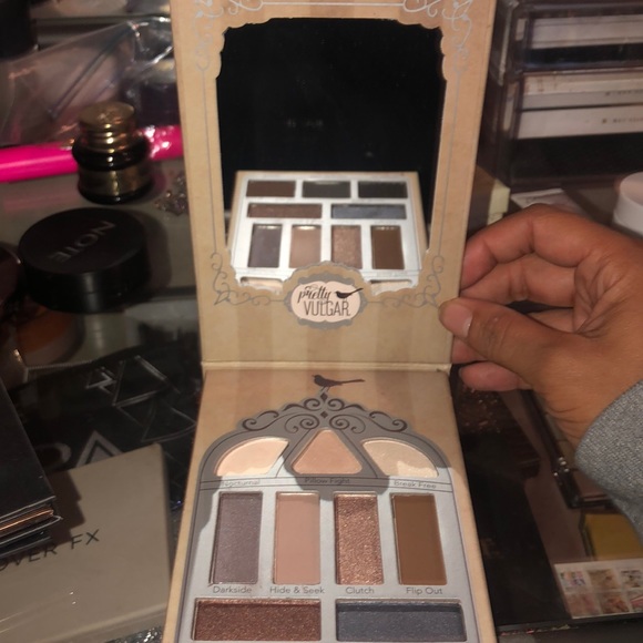 Pretty Vulgar Nightingale Palette - Picture 5 of 6